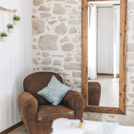 Holiday home Domaine De Lorette Fosses-et-Baleyssac